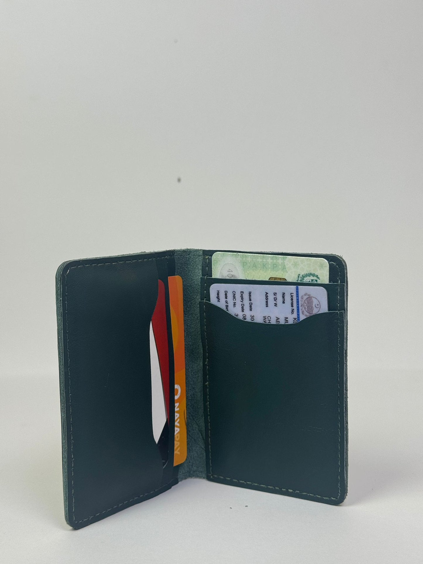 Premium Handmade Leather Wallet | Slim & Stylist