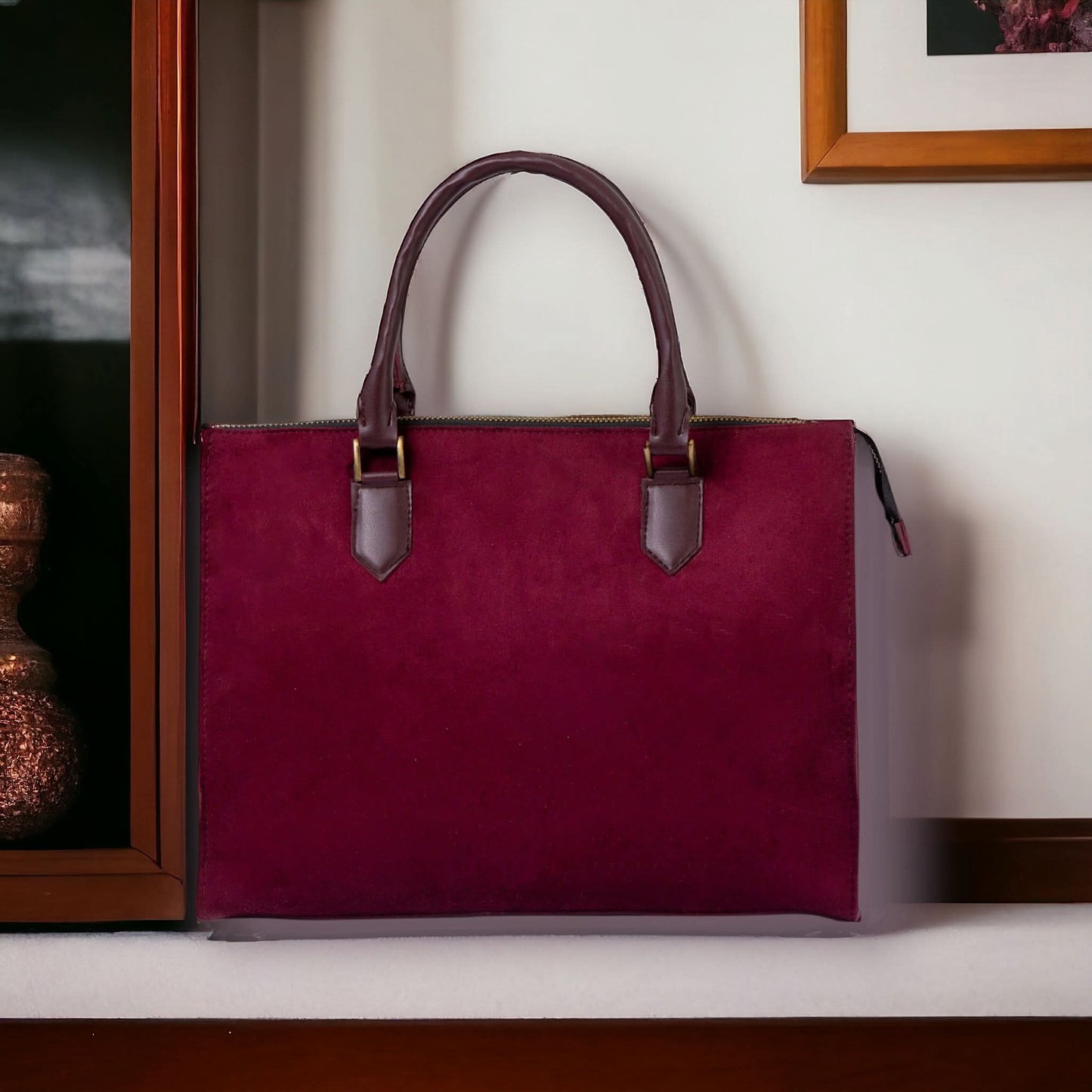 Premium Leather Handbag for Women – Elegant Everyday