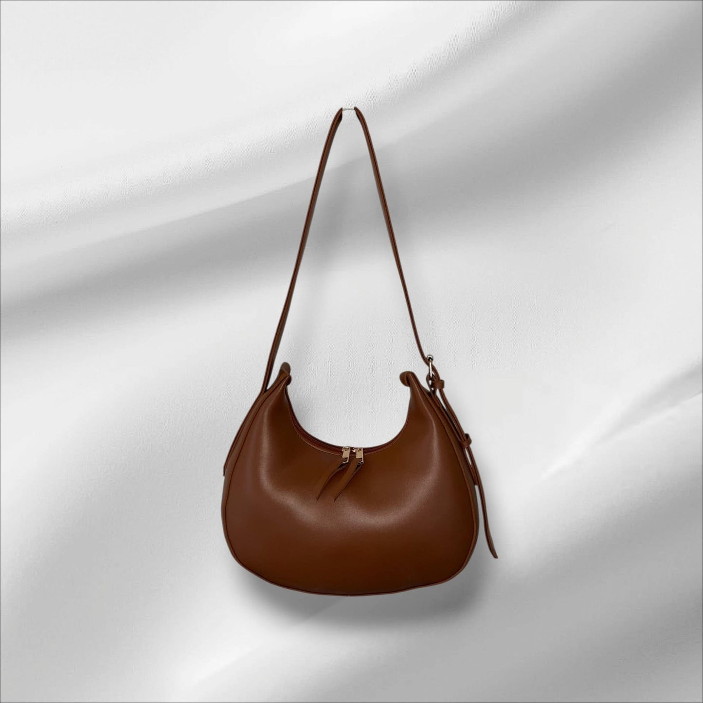 Trendy Leather Shoulder Bag – Soft Hobo Design for Daily Use