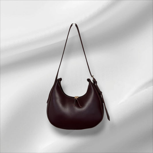 Trendy Leather Shoulder Bag – Soft Hobo Design for Daily Use
