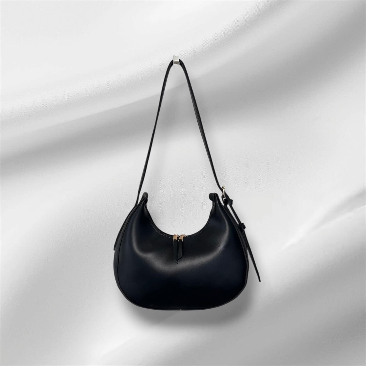 Trendy Leather Shoulder Bag – Soft Hobo Design for Daily Use