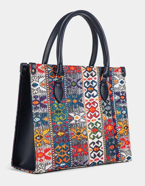 Art Deco Handbag – Stylish and Eye-Catching Pattern